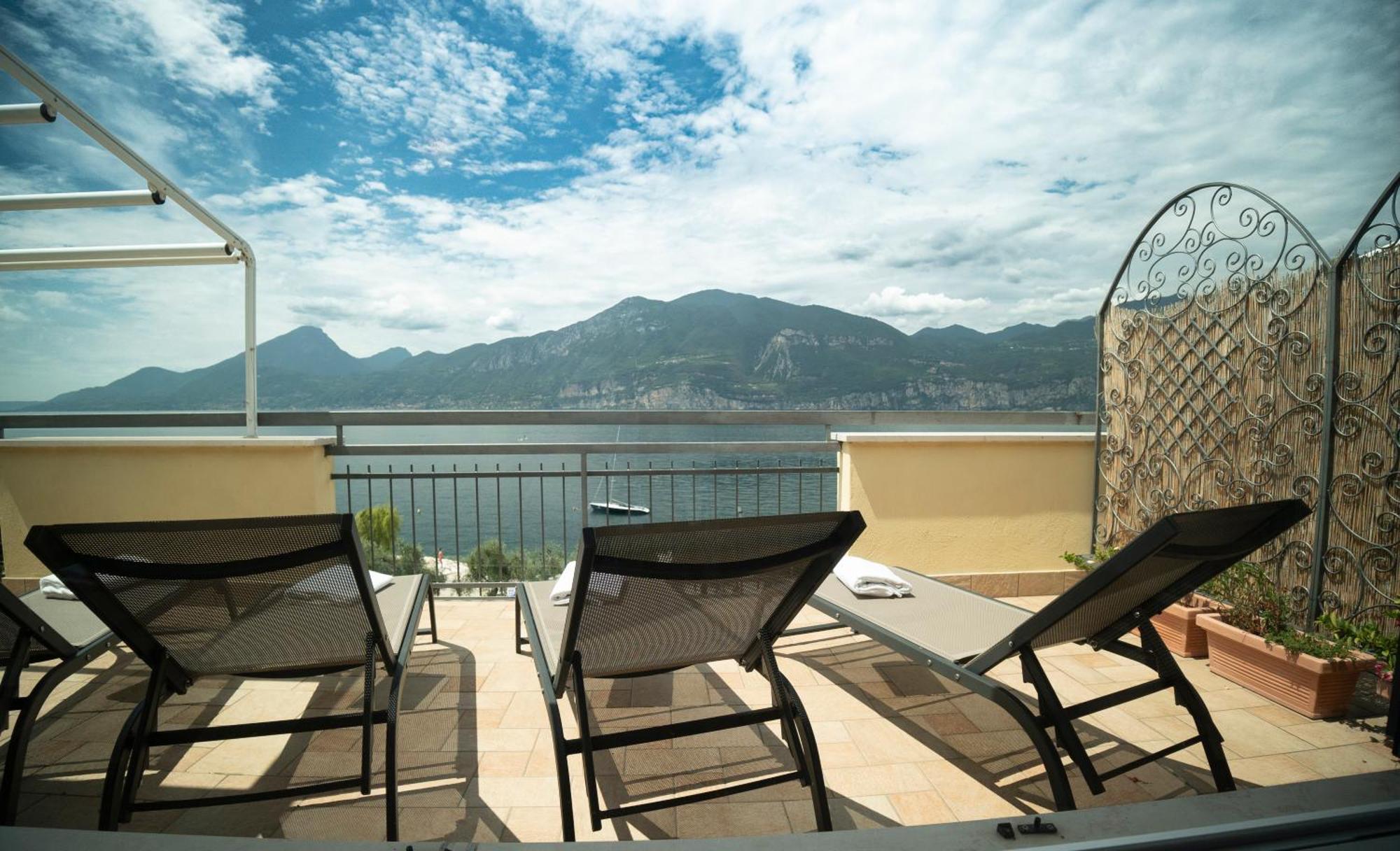 Penthouse Casa Alkea Masse Lake View Brenzone sul Garda Zewnętrze zdjęcie